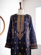 Load image into Gallery viewer, Resham Kurti Black (M)(S21)