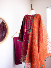 Load image into Gallery viewer, Maha-Rani 3PC Suit (M)(S21)