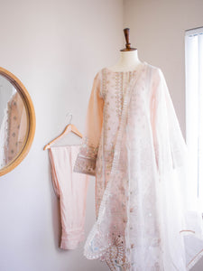 Kanwal 3PC Suit (S)(M)(S21)