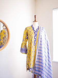 Bloomy Mustard 3PC Suit (Small)