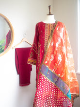 Load image into Gallery viewer, Shaani 3 PC (S)