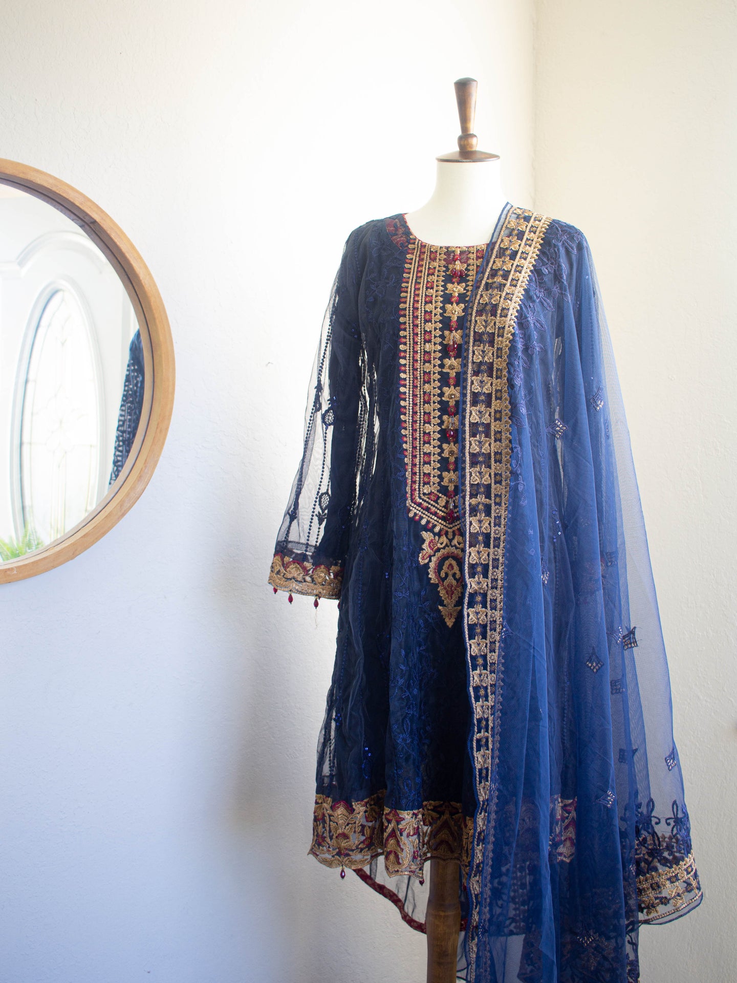 Zari 3 PC (S) (L)
