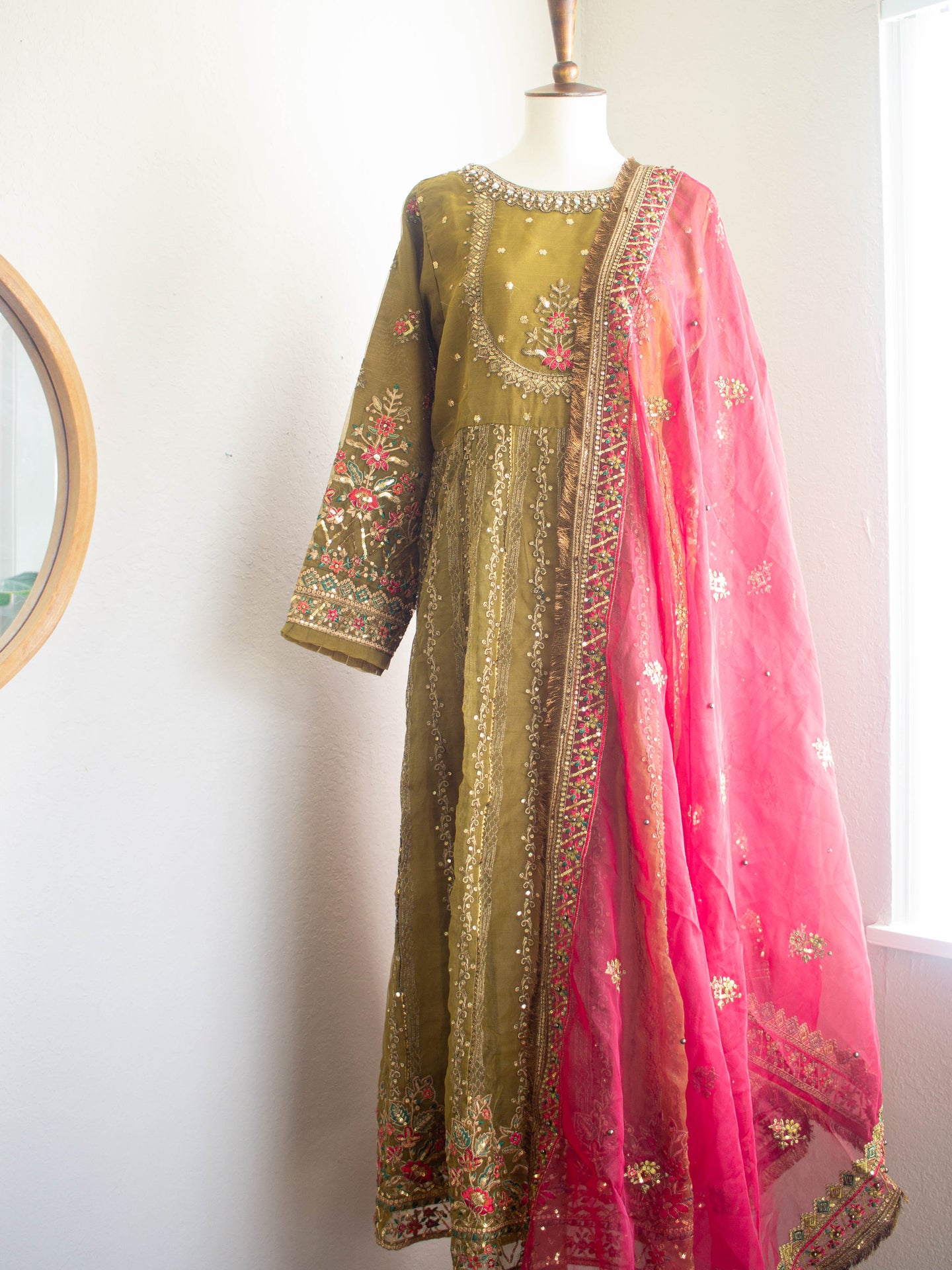 Noor-e-Mehraaj 3 PC (S)