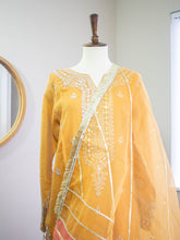 Load image into Gallery viewer, Shehnai 3 PC (M)